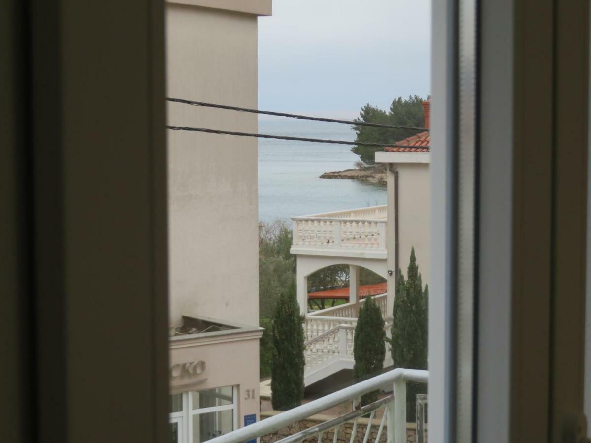 Apartments La Bombonera Starigrad Paklenica Eksteriør billede