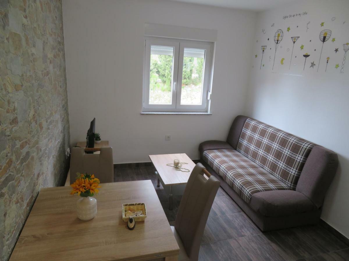 Apartments La Bombonera Starigrad Paklenica Værelse billede